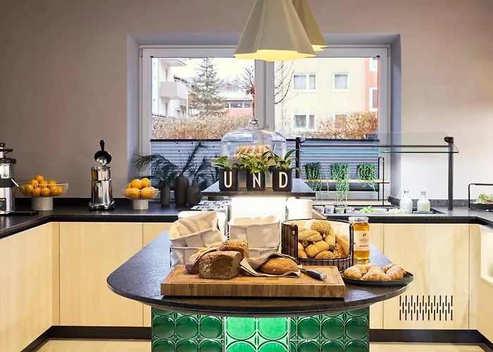 Und - Smart Alpine Otel *