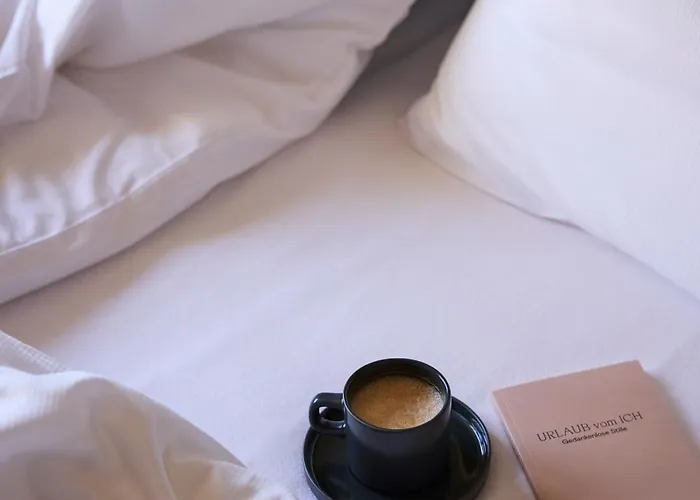 Otel Und - Smart Alpine